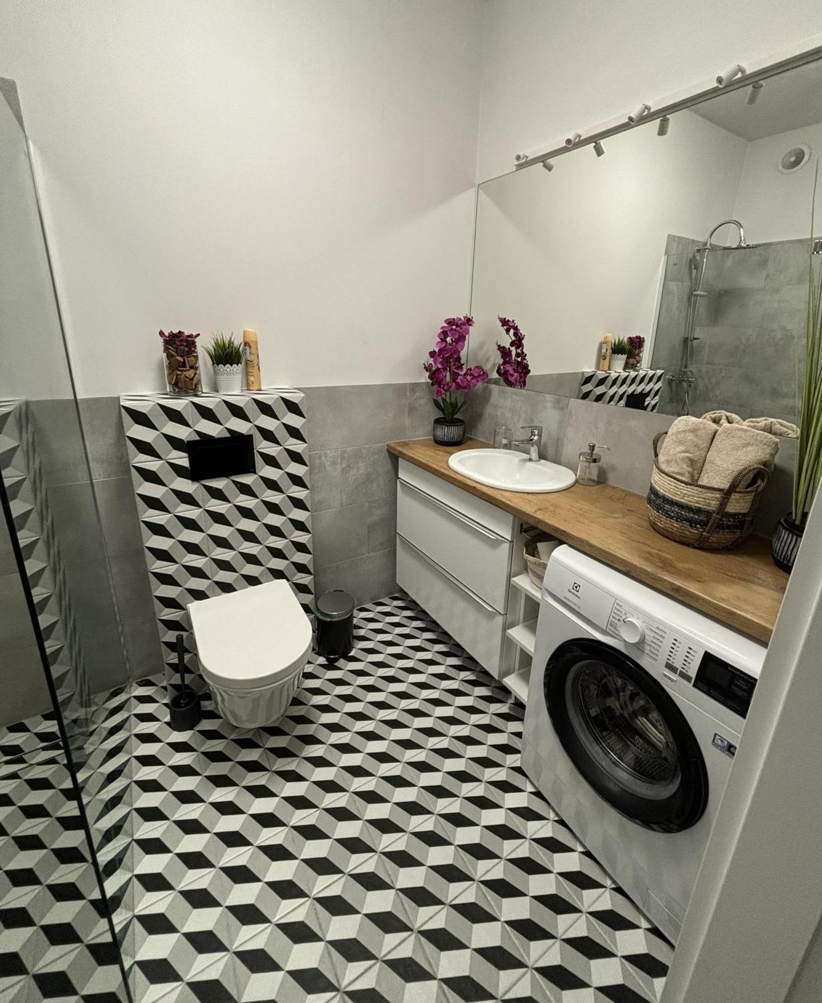 Garbary Old Town Lux Apartment 106, Self Check-In 24H, Free Parking Πόζναν Εξωτερικό φωτογραφία